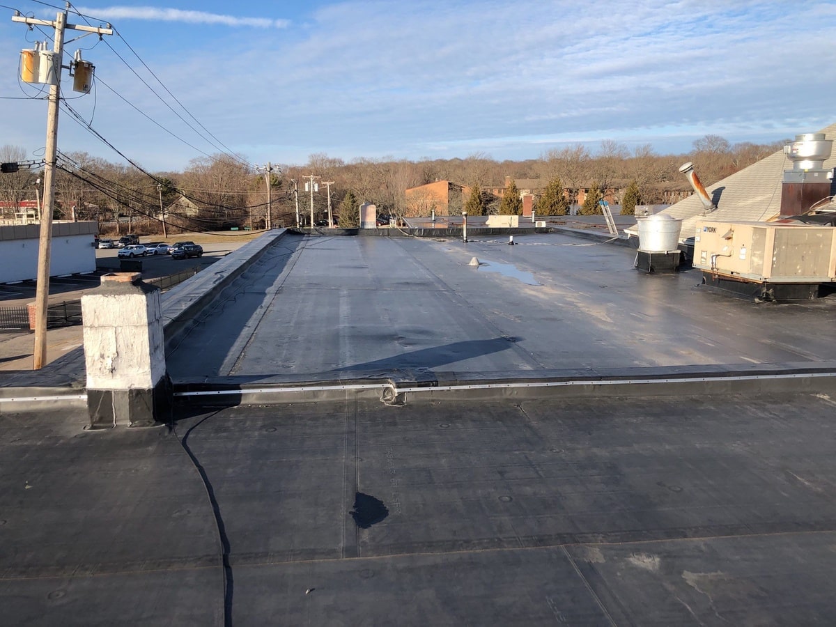 Completed EPDM flat roof field over South Kingstown restaurant