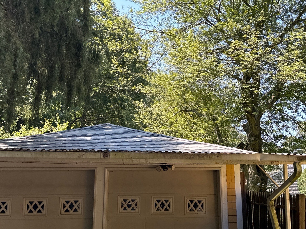 Detached garage with new Landmark Cobblestone Gray roof West Warwick RI