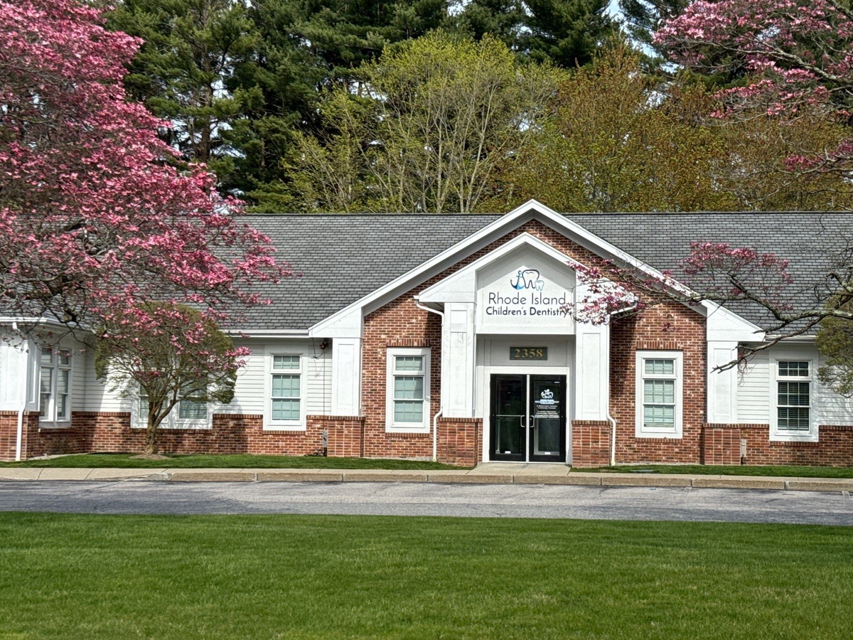 After — Wind Damage to Fully Covered Replacement — GAF Slateline in Antique Slate for an East Greenwich, RI Office Building
