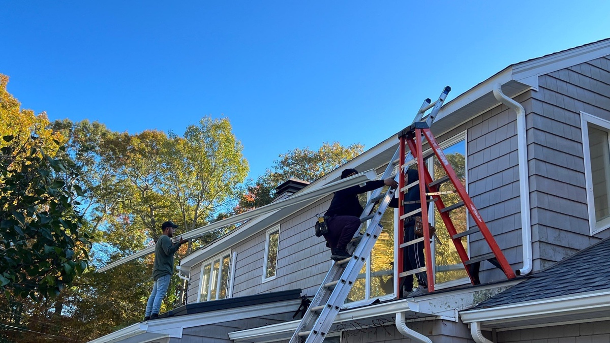 CertainTeed Cedar Impressions siding installed South Kingstown RI