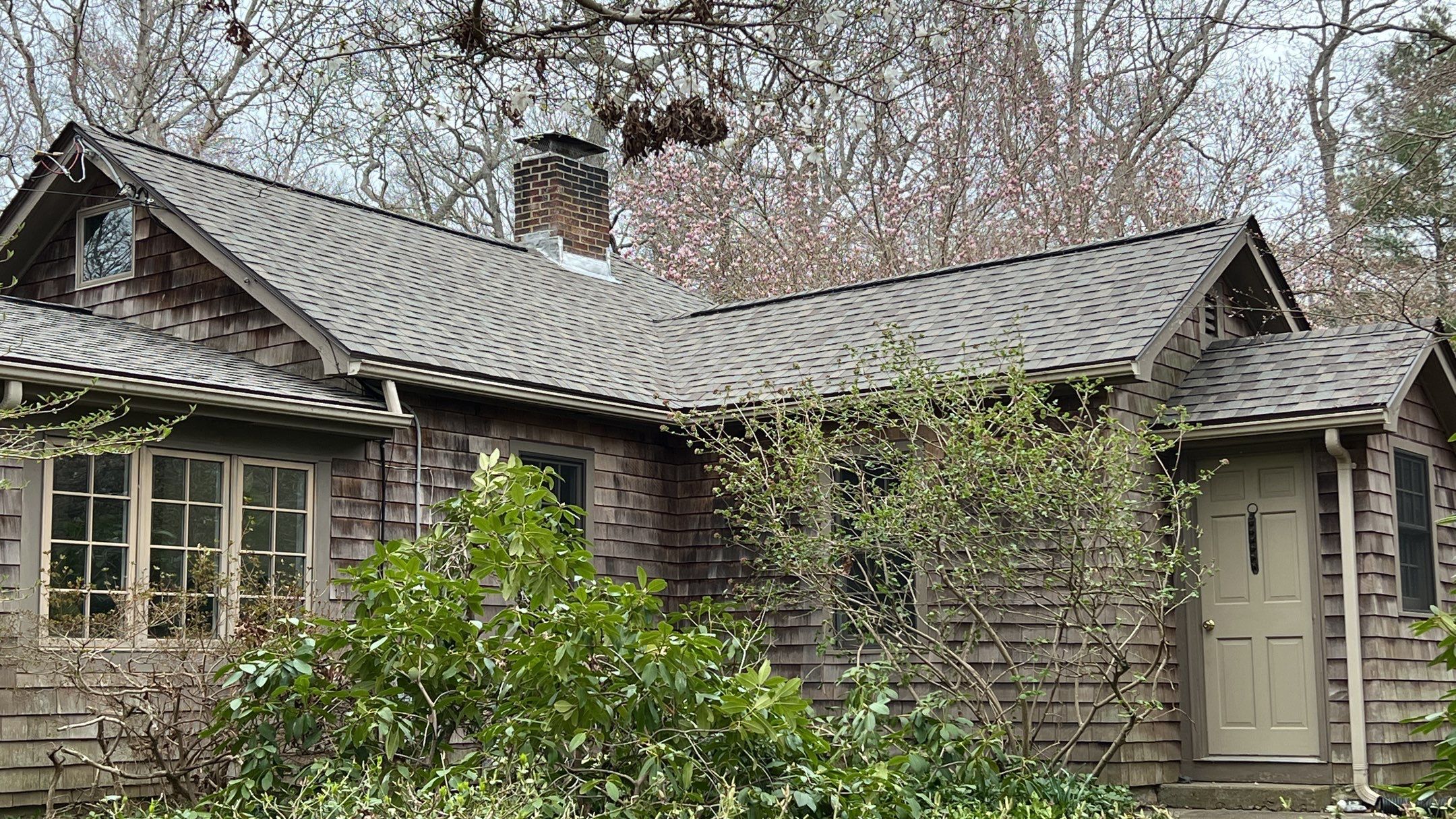 After — South Kingstown, RI Roof Repair — CertainTeed Landmark Weathered Wood
