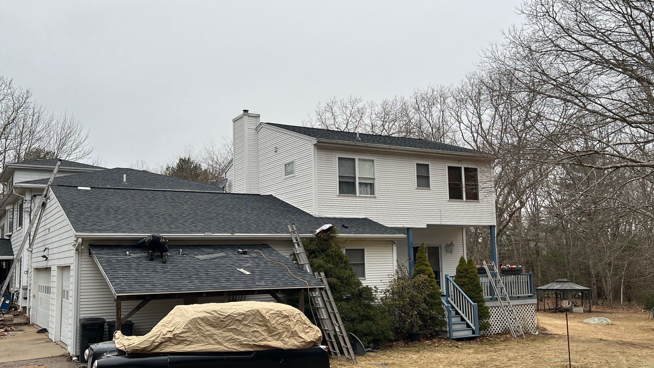 Exeter, RI Roof Repair — CertainTeed Landmark Re-Roof in Moire Black