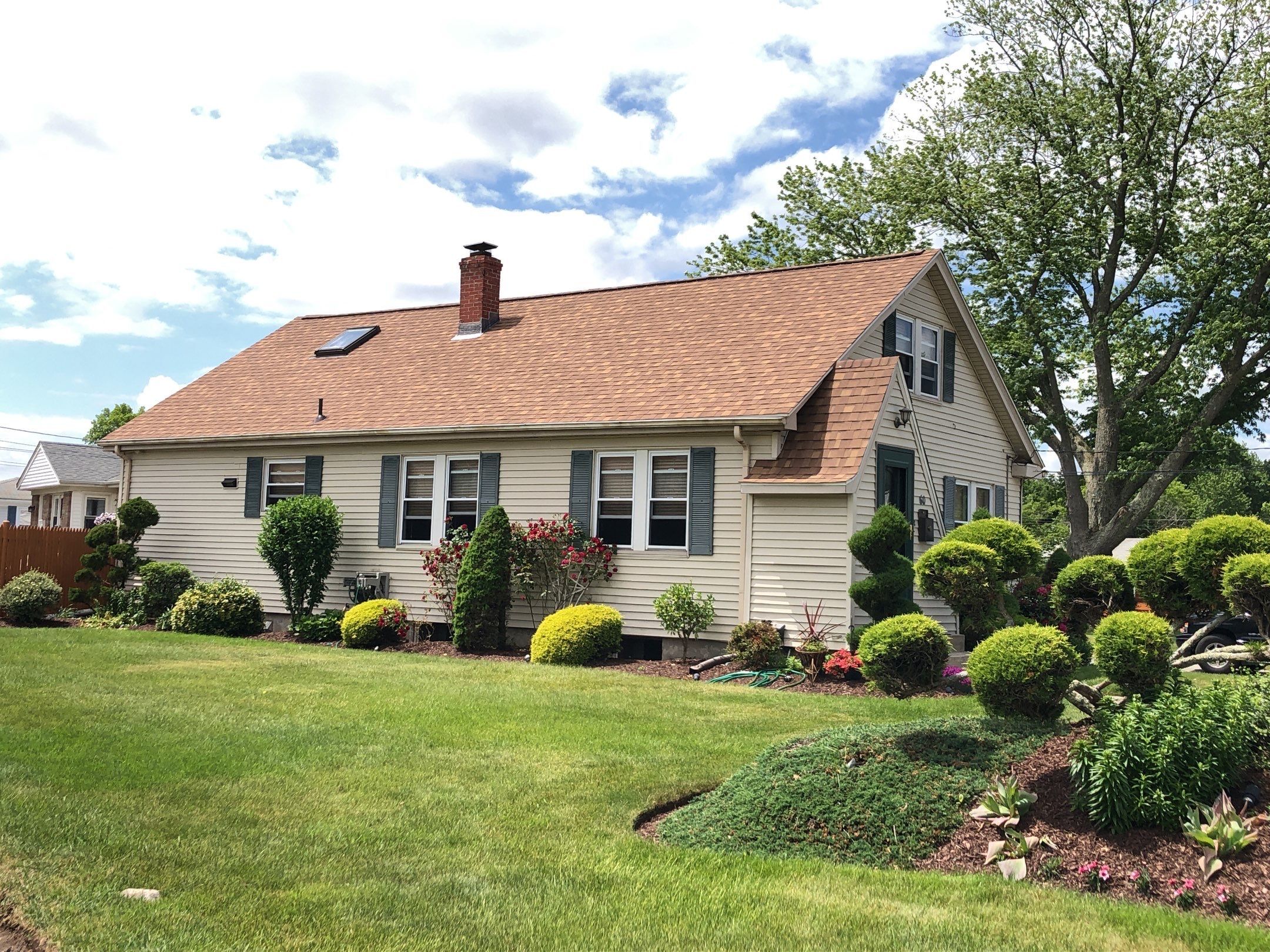After — Johnston, RI Roof Repair — CertainTeed Landmark Re-Roof in Resawn Shake
