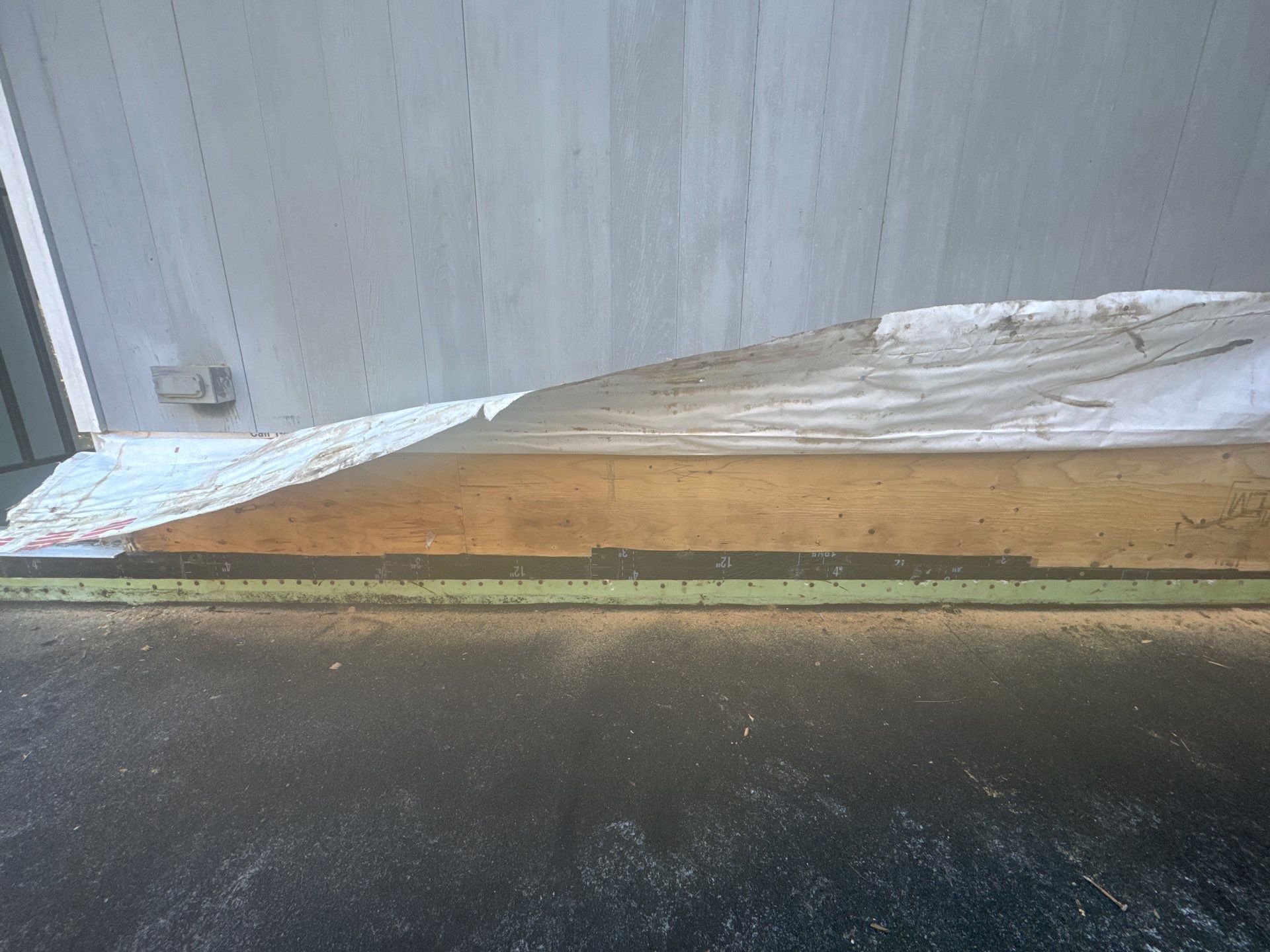 Finished roof edge and flashing, Burrillville commercial roofing