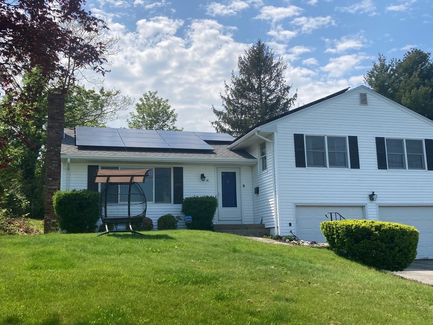 Middletown RI Roof Replacement with Georgetown Gray Attic Ventilation
