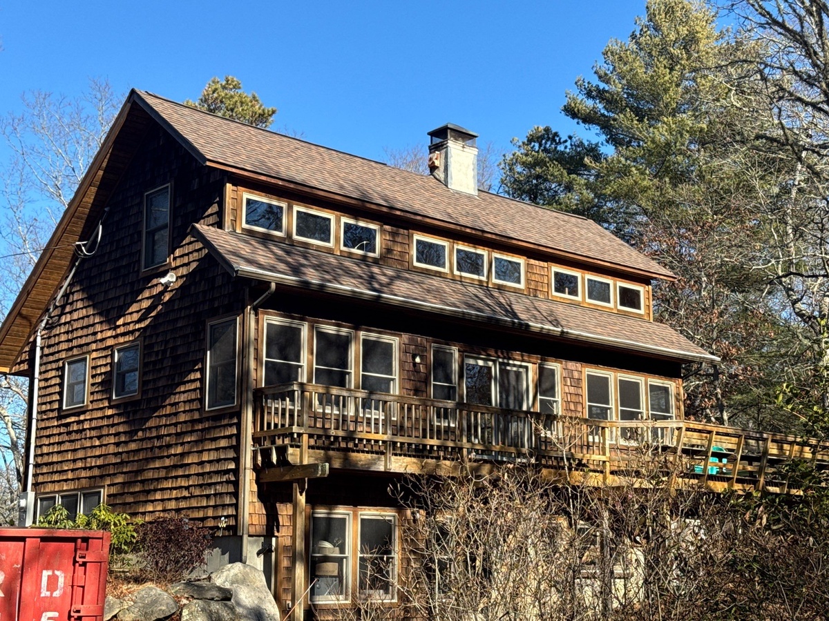 CertainTeed Landmark PRO Max Def Heather Blend shingles with architectural detail on South Kingstown roof