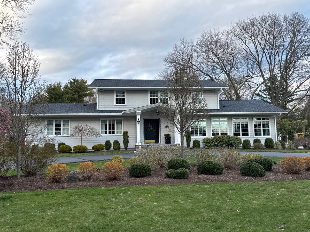 VELUX Solar-Powered Venting skylight on Moire Black roof in Warwick RI