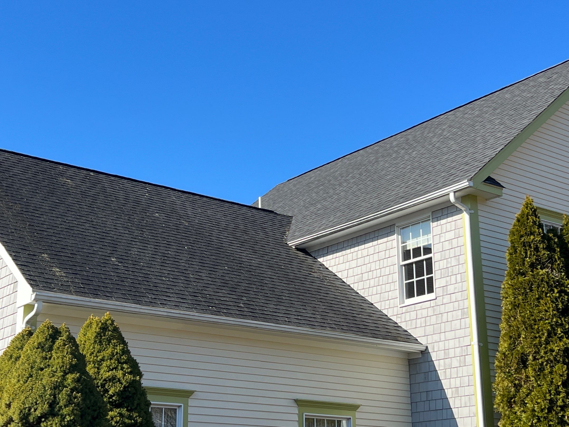CertainTeed Landmark PRO Georgetown Gray Roof Replacement in North Kingstown, RI