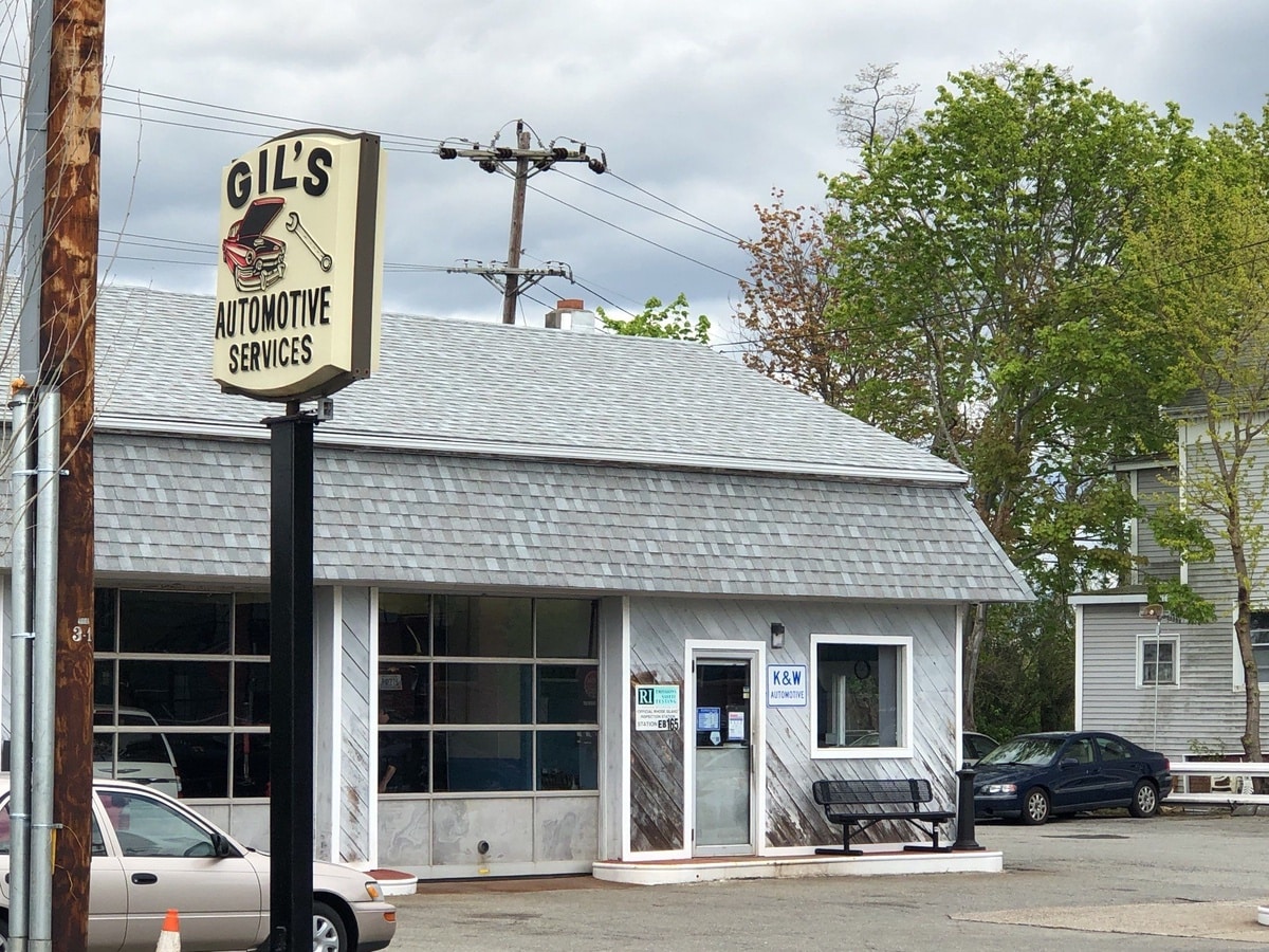 Gil's Garage new TAMKO Heritage roof, Warren