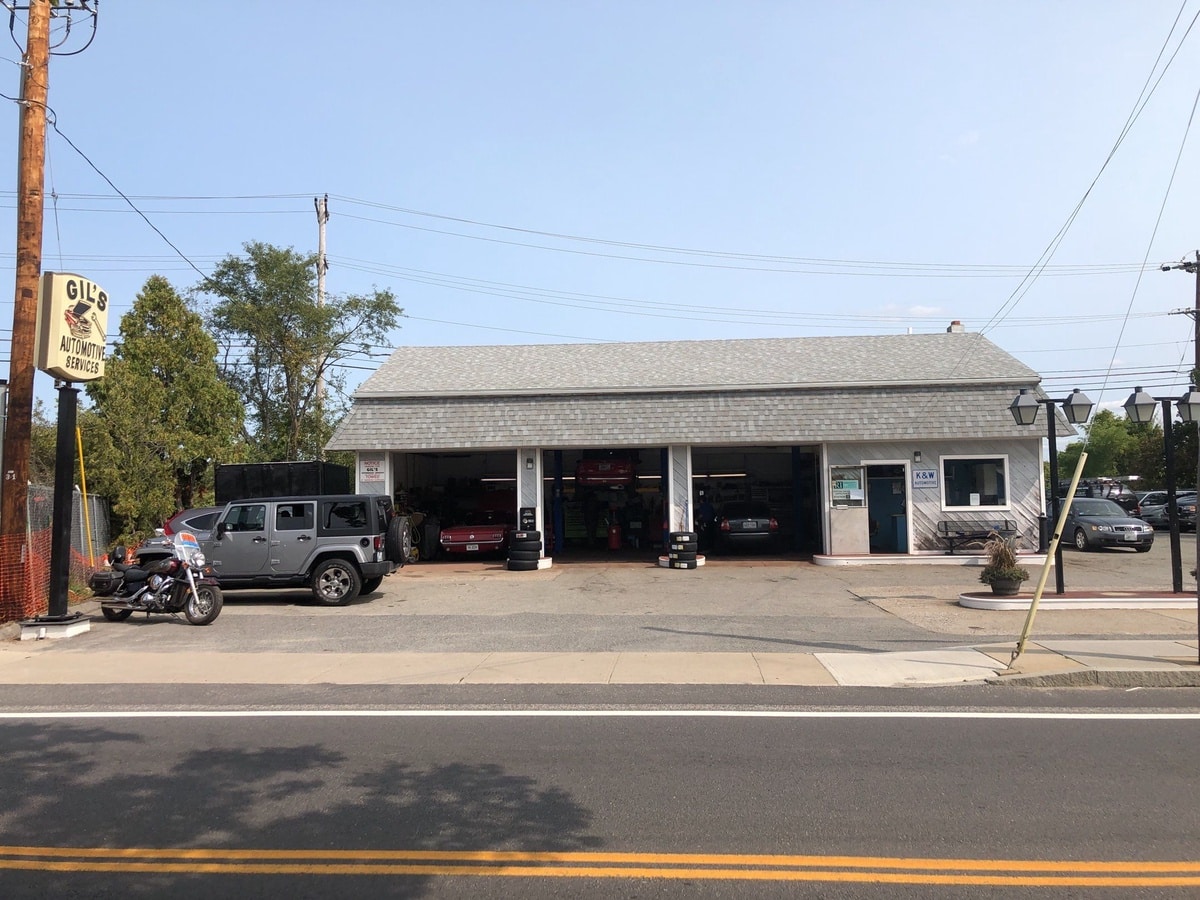 Street view of re-roofed Warren commercial garage