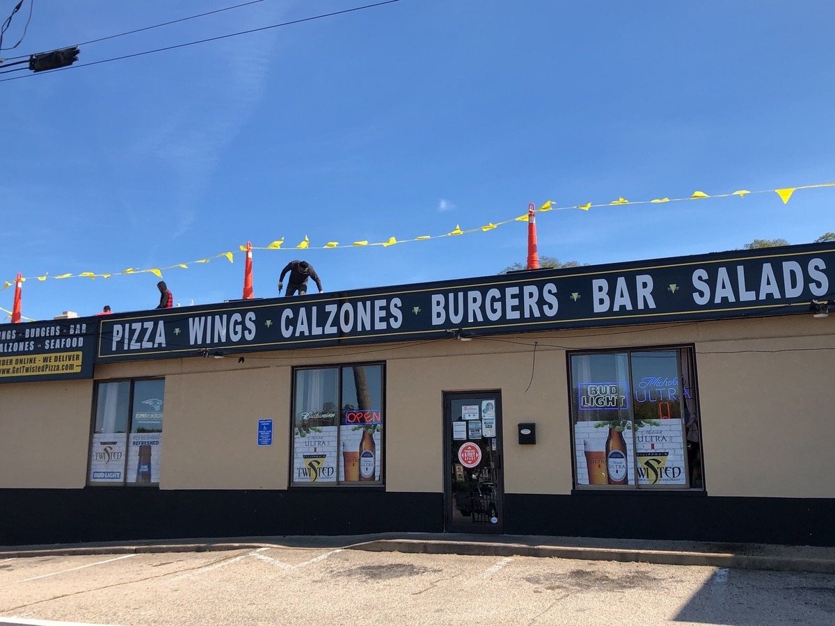 Restaurant storefront after new EPDM flat roof, South Kingstown commercial