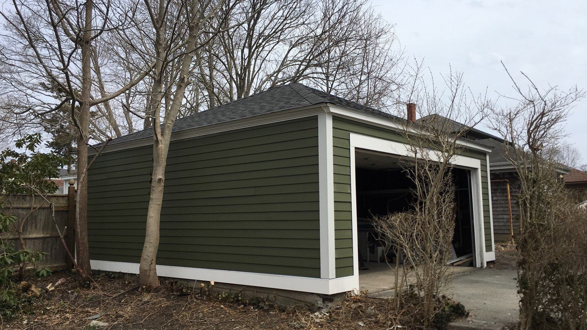Side view of James Hardie siding and new roof installation on Bedlow Avenue Newport RI