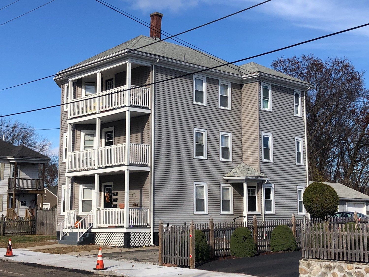 After — Ventilation That Fights Ice Dams: A Landmark Pewterwood Roof in Lincoln