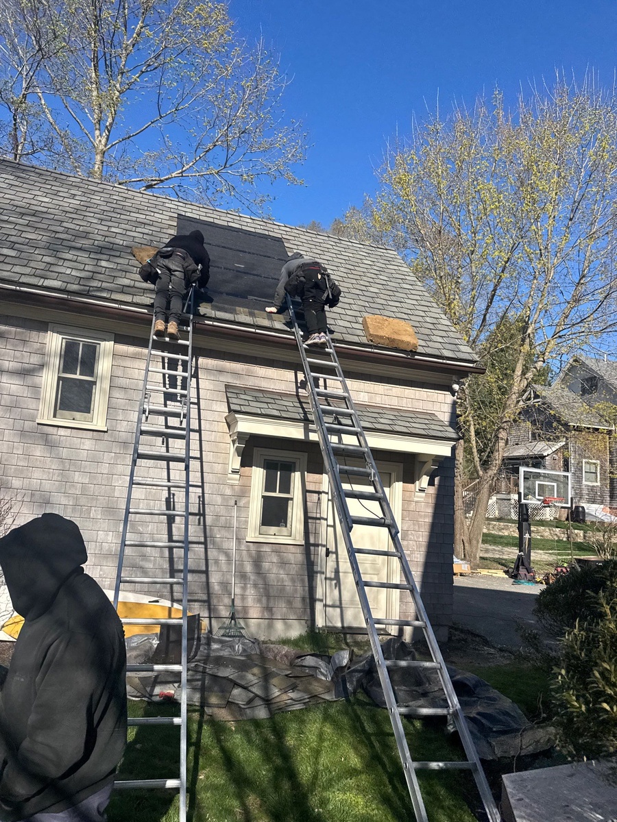 Showcase Project - VELUX Cabrio Balcony Jamestown RI - Balcony railing detail — safety side rails deployed when bottom panel is extended