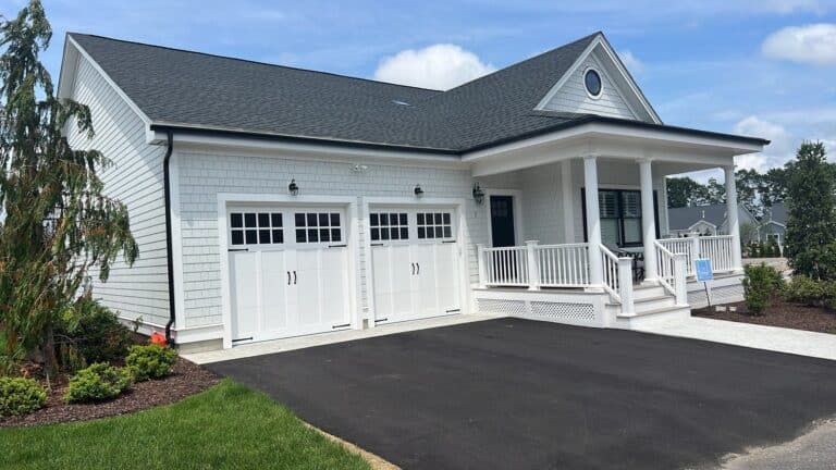 Showcase Image Coventry James Hardie Plank Lap Siding In The Artic White Color 7f42f5
