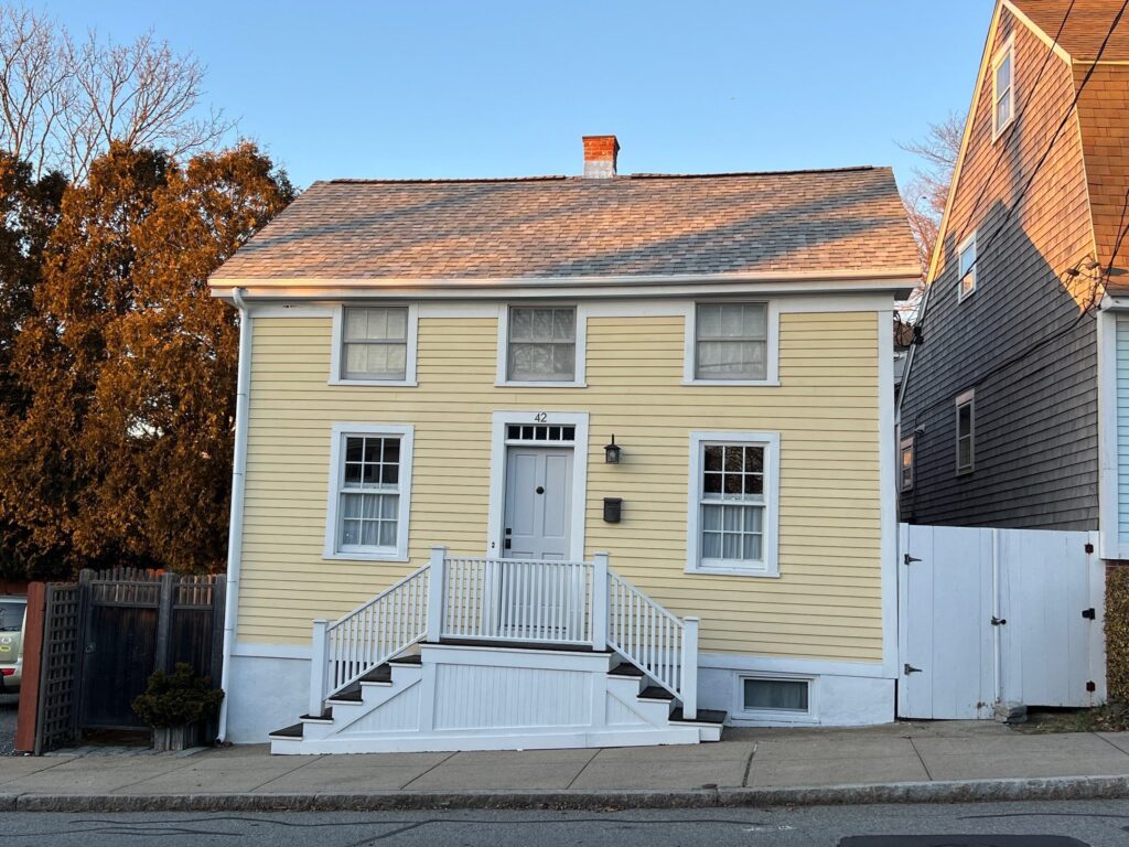 Newport, RI - roof replacement - asphalt shingle
